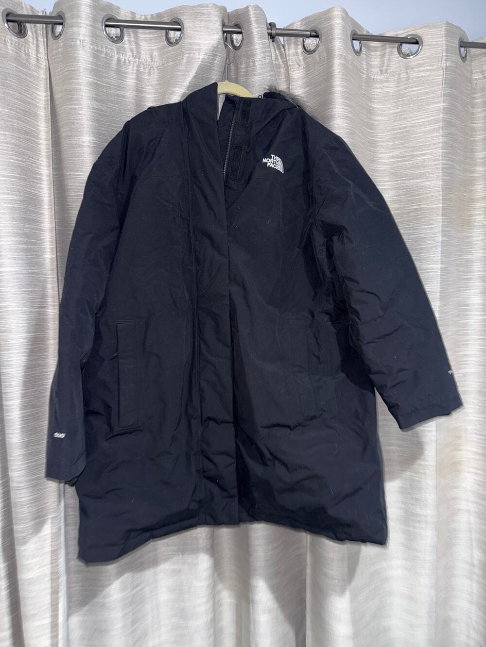 The North Face Women's Arctic Down Parka in black size 3x